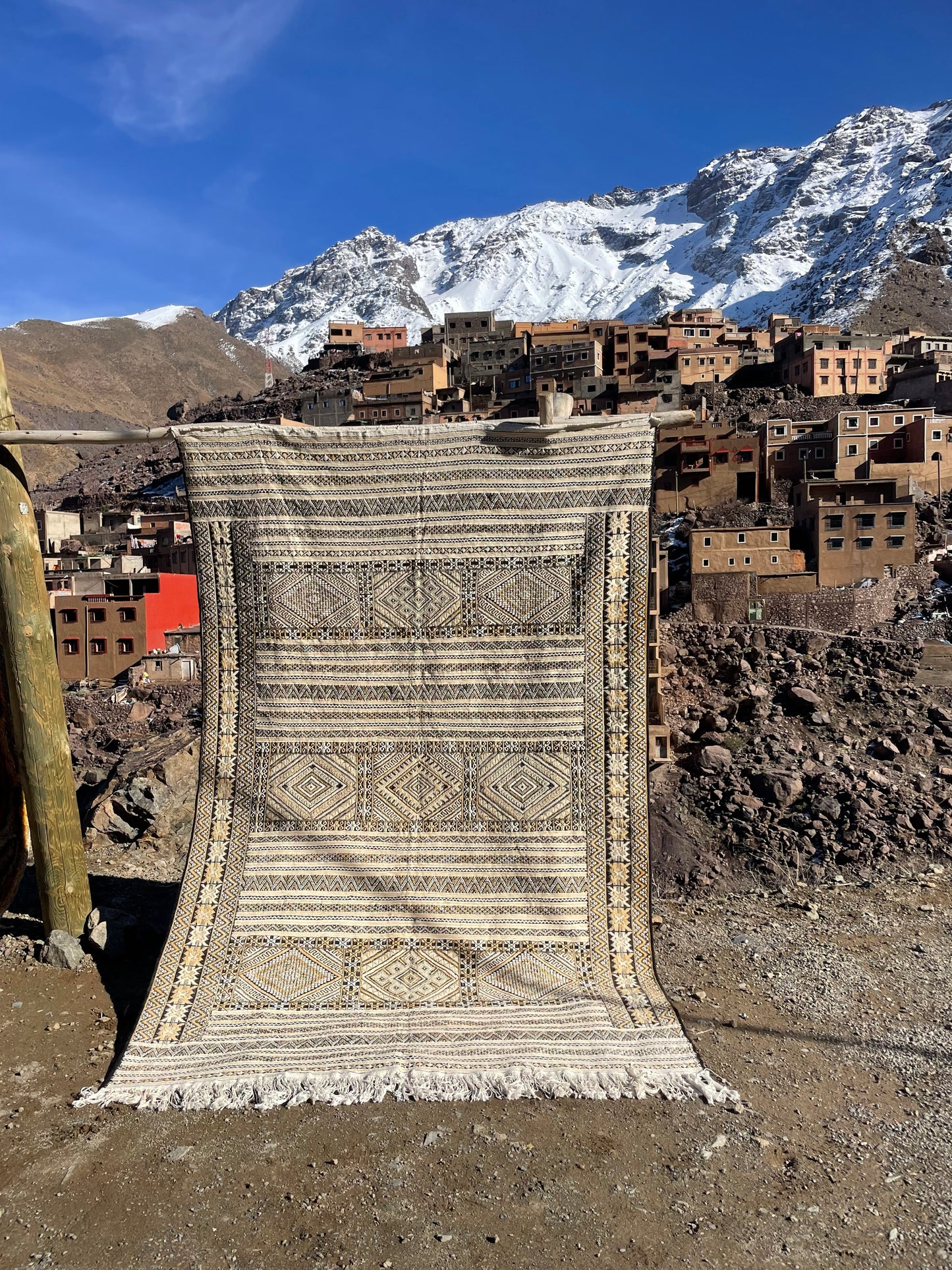 Handmade Moroccan Berber Kilim Rug – Ivory & Black Wool Area Rug 9.8 x 6.5 ft (300 x 200 cm)