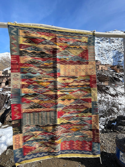 Pikaso Handwoven Moroccan Rug – 4.9 x 3.3 ft (150 x 100 cm) Abstract Tribal Wool Carpet