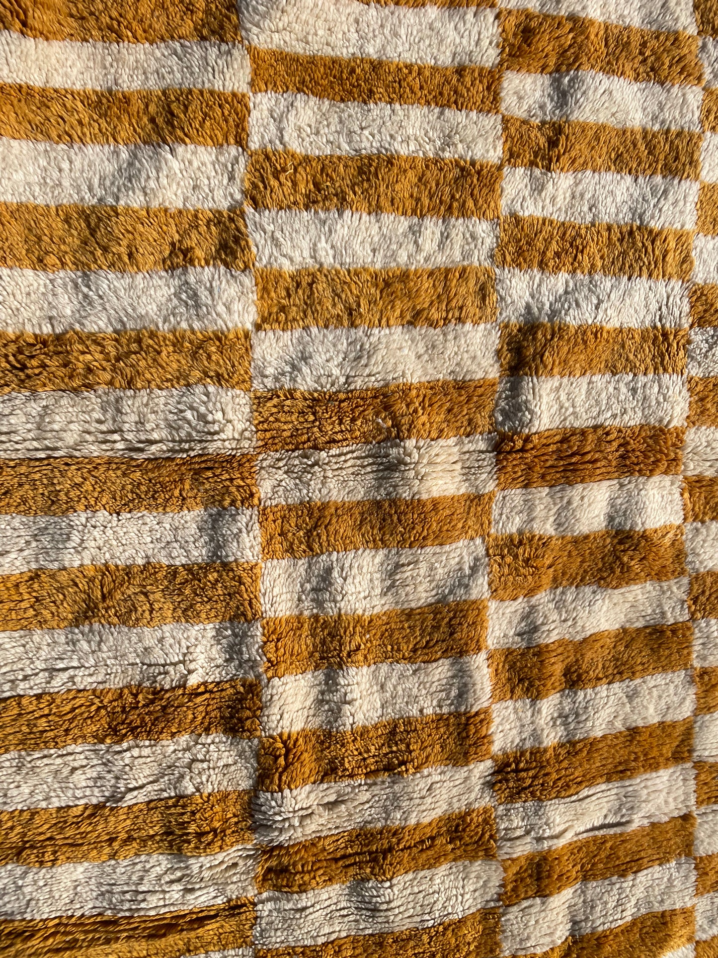 Handmade Moroccan Berber Rug 5 x 7.4 ft – Mustard & Ivory Wool Atlas Carpet | Ready to Ship
(5 ft ≈ 1.51 m / 7.4 ft ≈ 2.25 m)