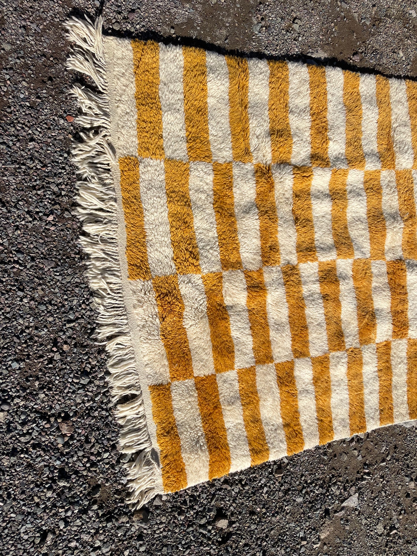 Handmade Moroccan Berber Rug 5 x 7.4 ft – Mustard & Ivory Wool Atlas Carpet | Ready to Ship
(5 ft ≈ 1.51 m / 7.4 ft ≈ 2.25 m)