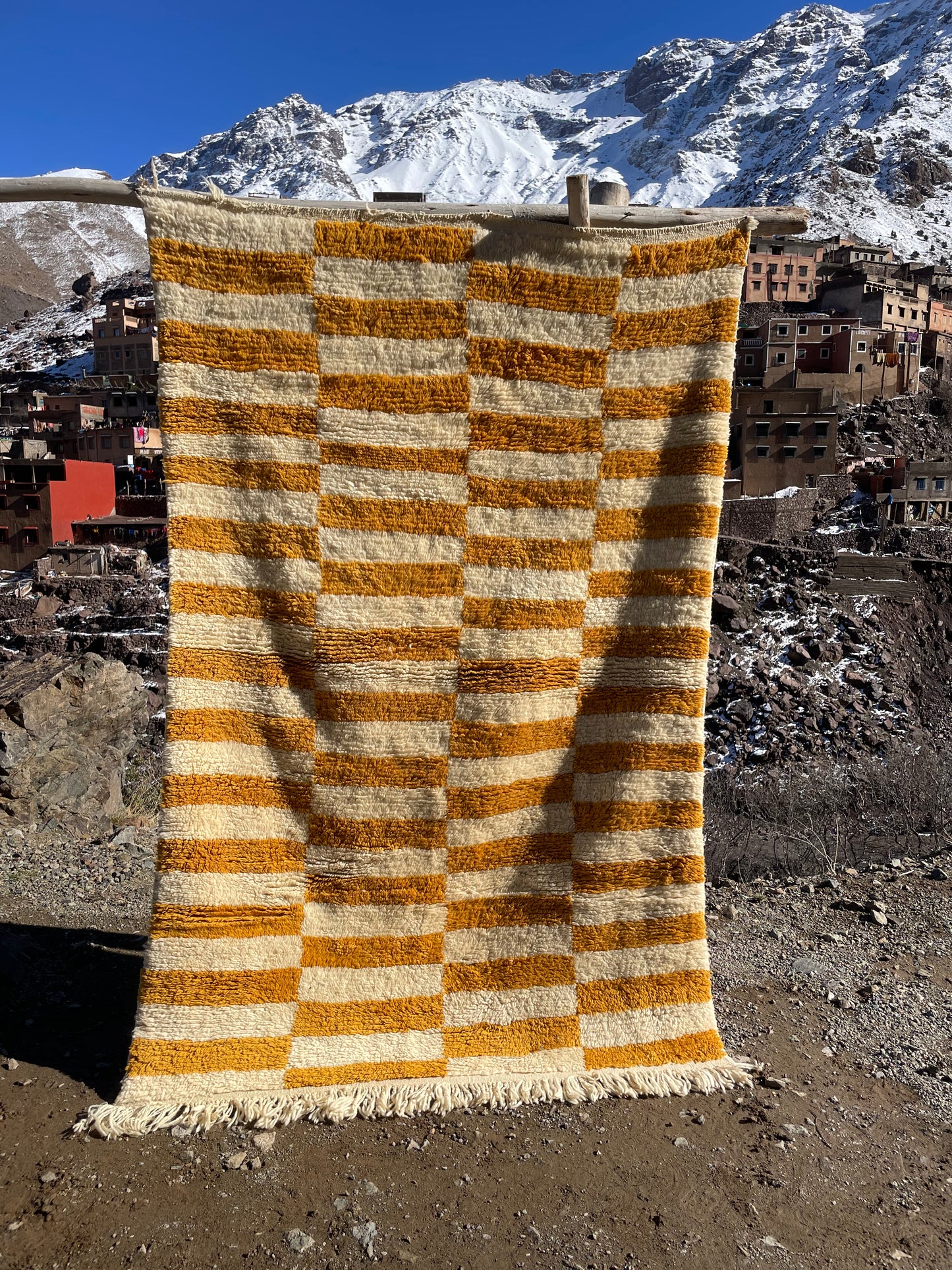 Handmade Moroccan Berber Rug 5 x 7.4 ft – Mustard & Ivory Wool Atlas Carpet | Ready to Ship
(5 ft ≈ 1.51 m / 7.4 ft ≈ 2.25 m)