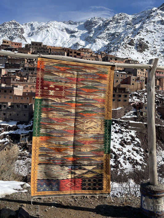 Pikaso Handwoven Moroccan Rug – 4.9 x 3.3 ft (150 x 100 cm) Abstract Tribal Wool Rug