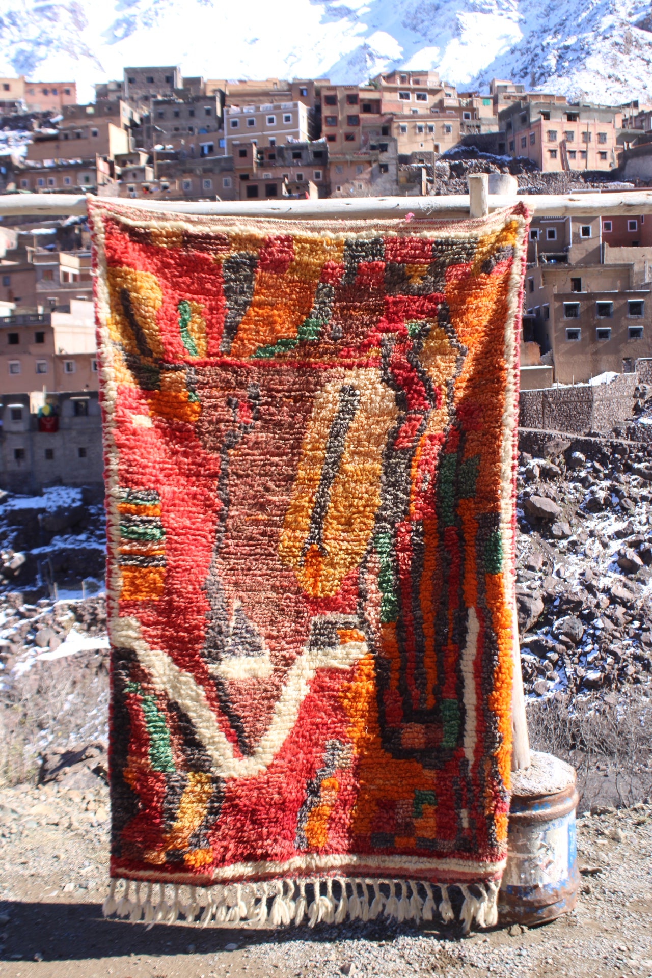 Vintage Boujad Moroccan Rug – 6 x 4 ft (180 x 120 cm) Handwoven Wool Carpet