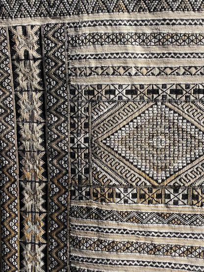 Handmade Moroccan Berber Kilim Rug – Ivory & Black Wool Area Rug 9.8 x 6.5 ft (300 x 200 cm)