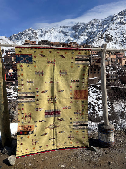 Very Old Taznakht Hanbal Moroccan Rug – 6.6 x 4.9 ft (200 x 150 cm) Vintage Flatwoven Wool Rug