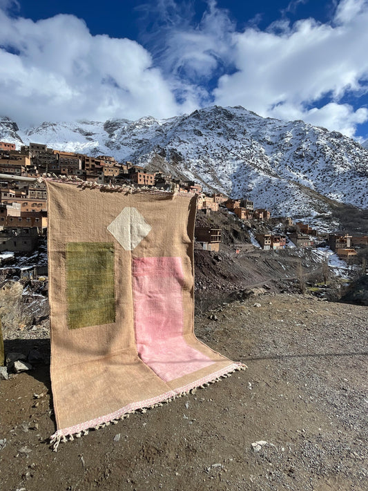 Handwoven Moroccan Wool Rug – Minimalist Berber Design – 6.5 x 9.8 ft (200 x 300 cm)