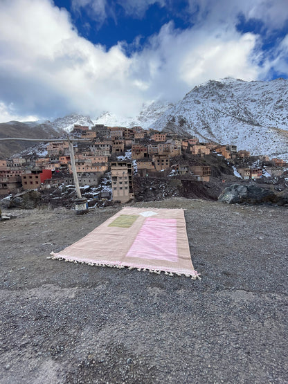 Handwoven Moroccan Wool Rug – Minimalist Berber Design – 6.5 x 9.8 ft (200 x 300 cm)
