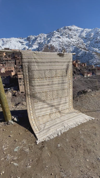Handmade Moroccan Berber Kilim Rug – Ivory & Black Wool Area Rug 9.8 x 6.5 ft (300 x 200 cm)
